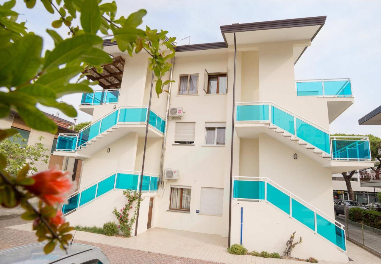 Bilocali Casa De Lazzari - Piazza Brescia - Adria Holiday Jesolo - Family Apartments Dış mekan fotoğraf